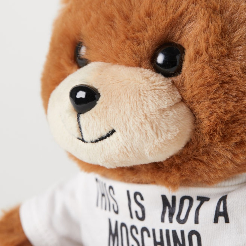 Moschino x H&M Teddy Bear iPhone Case - Picture 2 of 4